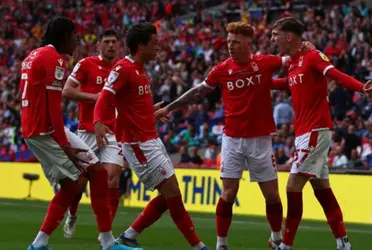 Jogador ganhou destaque no futebol brasileiro e tenta se firmar na Inglaterra