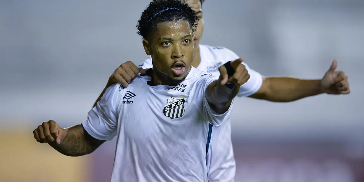 Jogador já expôs vontade de deixar o clube