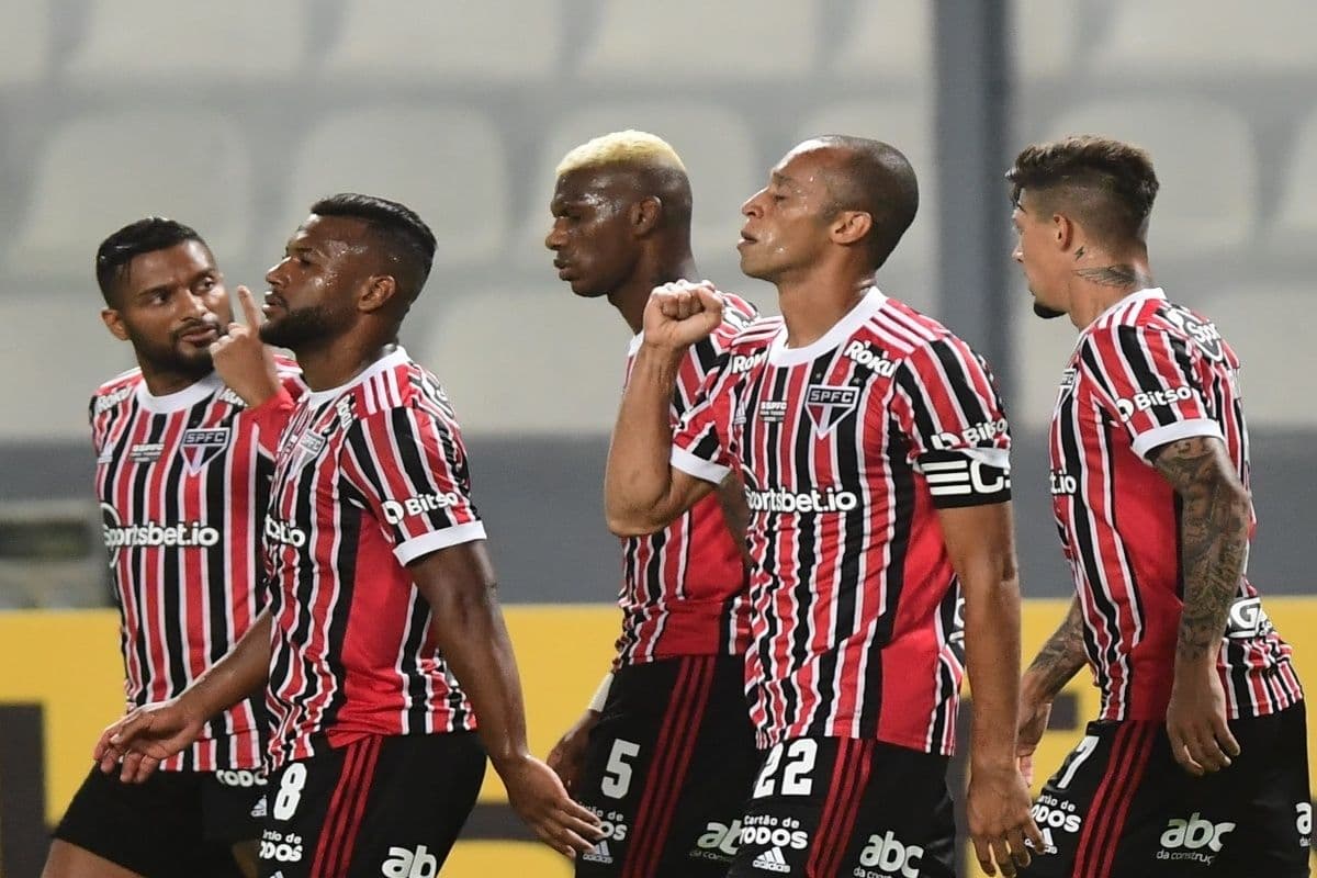 Jogador não brilhou com a camisa do São Paulo até agora