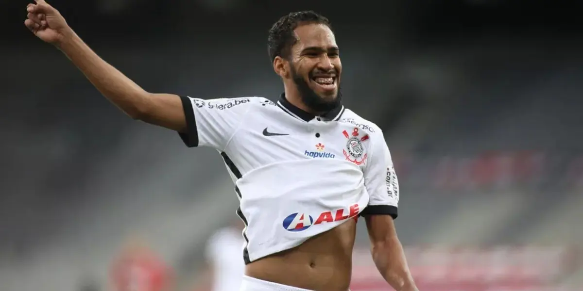 Jogador não deixou saudades na torcida e nem vai voltar ao Timão