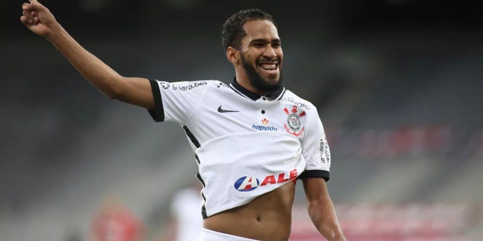 Jogador não deixou saudades na torcida e nem vai voltar ao Timão