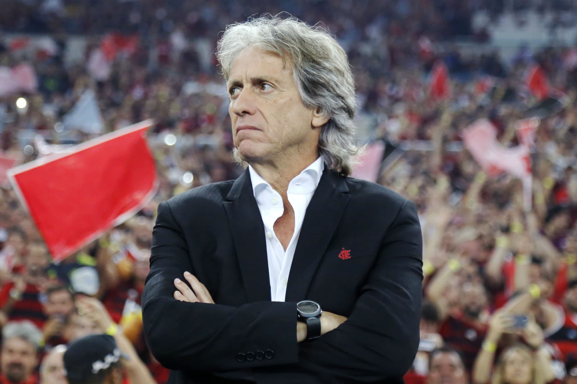 Jogador não é titular, mas costuma corresponder bem quando está em campo e o "Mister" quer levá-lo