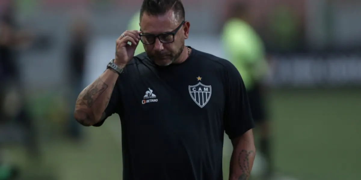 Jogador não foi utilizado por "El Turco" e acabou emprestado para outro time