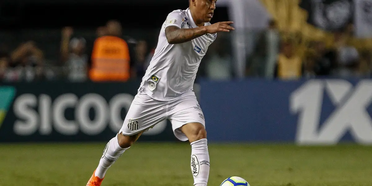 Jogador peruano jogou em dois clubes brasileiros, mas só em um conseguiu ir bem