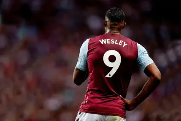 Jogador prioriza transferência ao rival