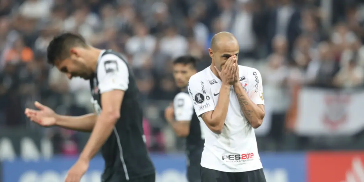 Jogador que fracassou no Corinthians está sem clube na Europa