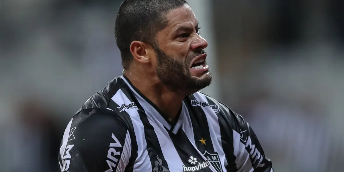 Jogador saiu revoltado de campo, mas não foi com a derrota do Galo