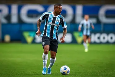 Jogador se irritou com compromissos não cumpridos pela diretoria