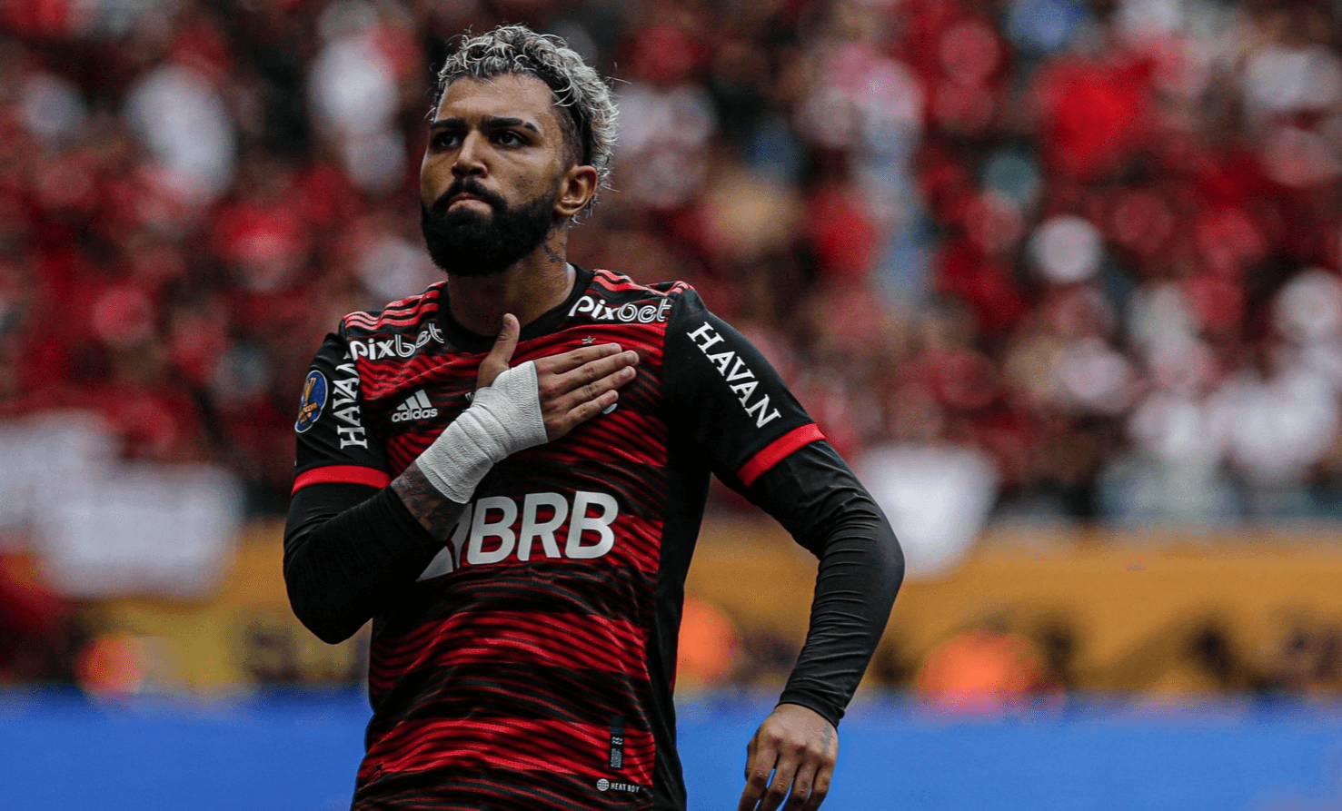 Jogador tem 'obsessão pessoal' para brilhar no Flamengo