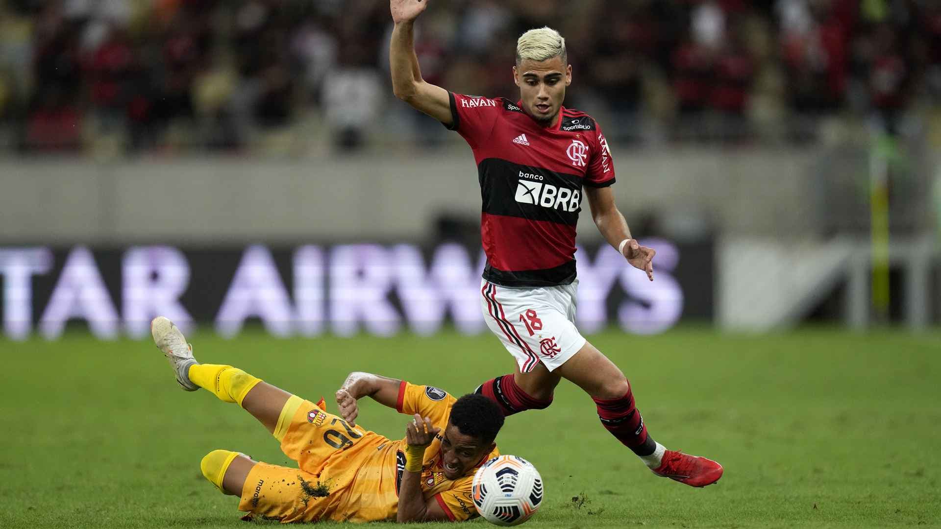 Jogador tem sido importante nas partidas do Flamengo na competição nacional