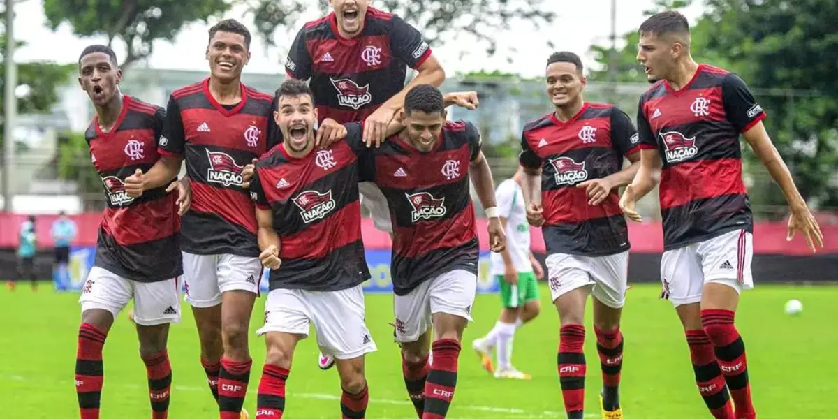 Jogador trocou de clube e o rubro-negro ganha um valor com isso