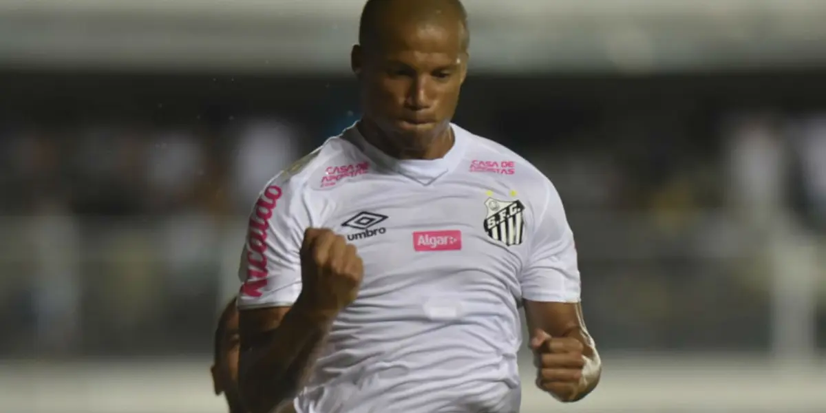 Jogador ultrapassou Yeferson Solteldo na lista do Santos