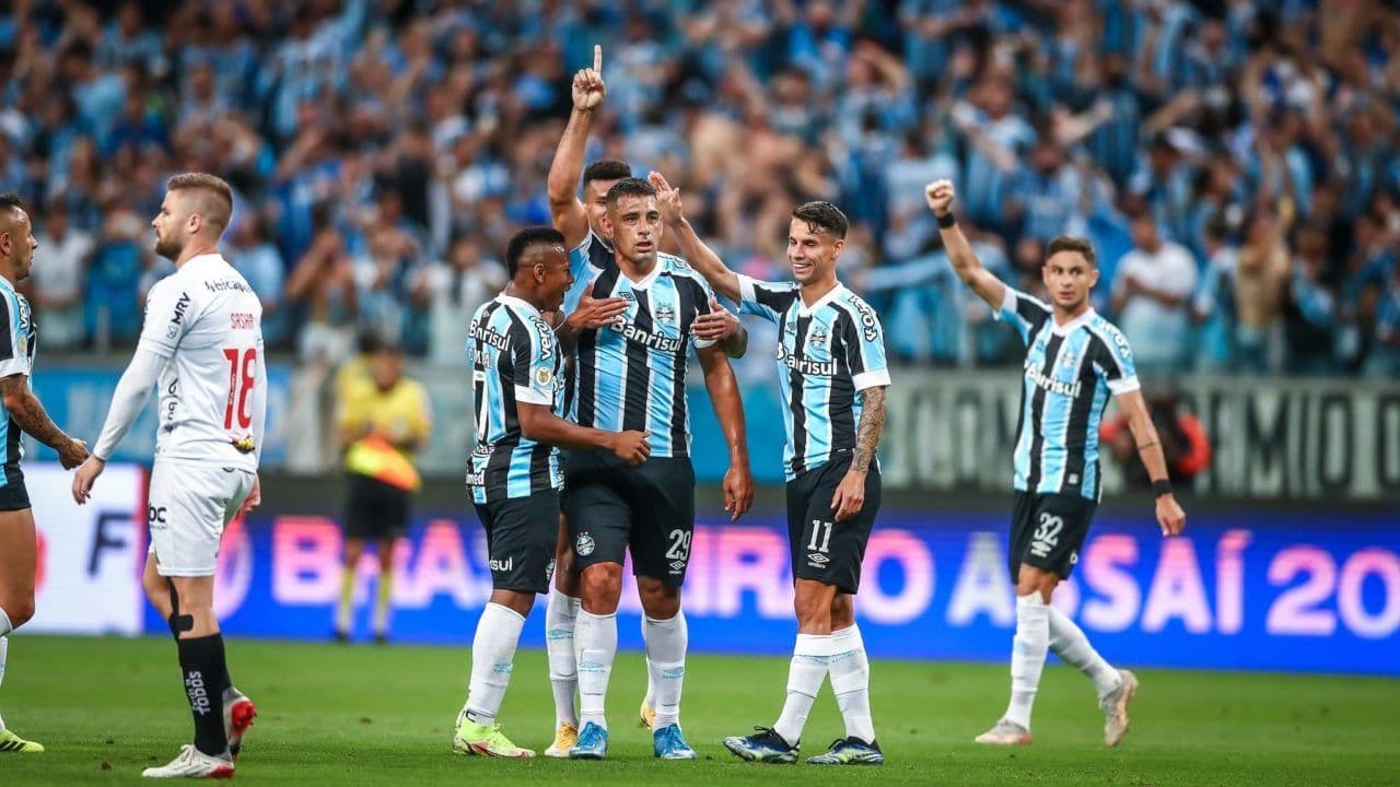 Jogador vai fechar com reforço europeu