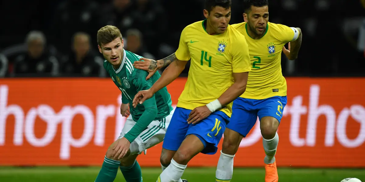 Jogador veterano pede passagem e encanta com atuação de gala no Mineirão