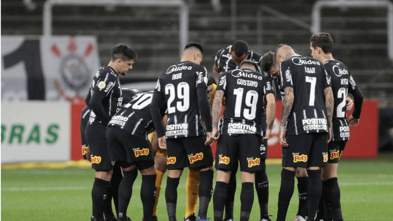 Jogador vinha sendo criticado pela torcida e agora vai trocar de clube