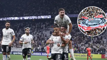 Jogadores do Corinthians comemoram gol