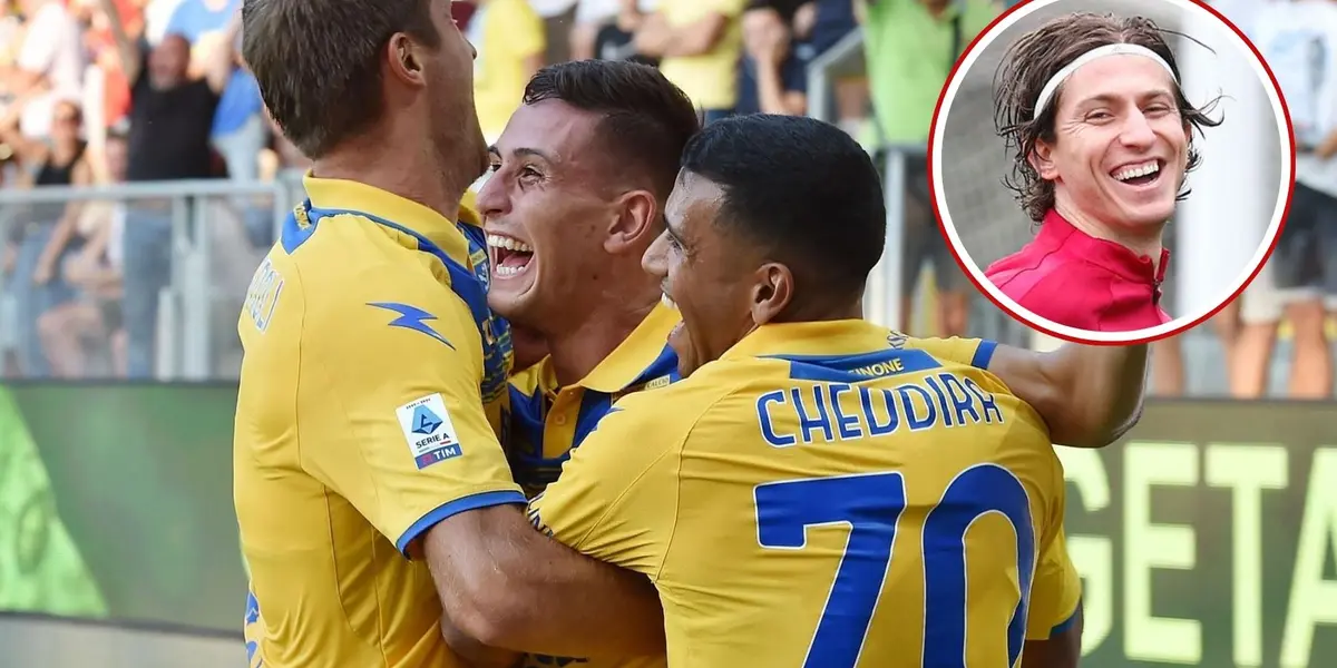 Jogadores do Frosinone comemoram