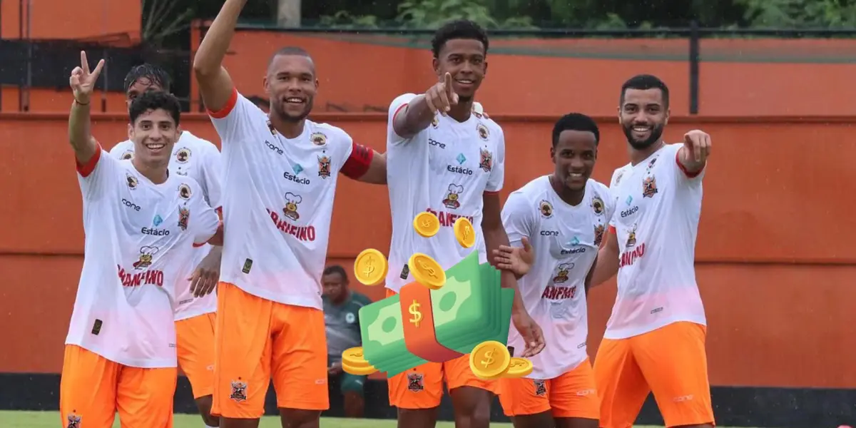 Jogadores do Nova Iguaçu comemoram gol