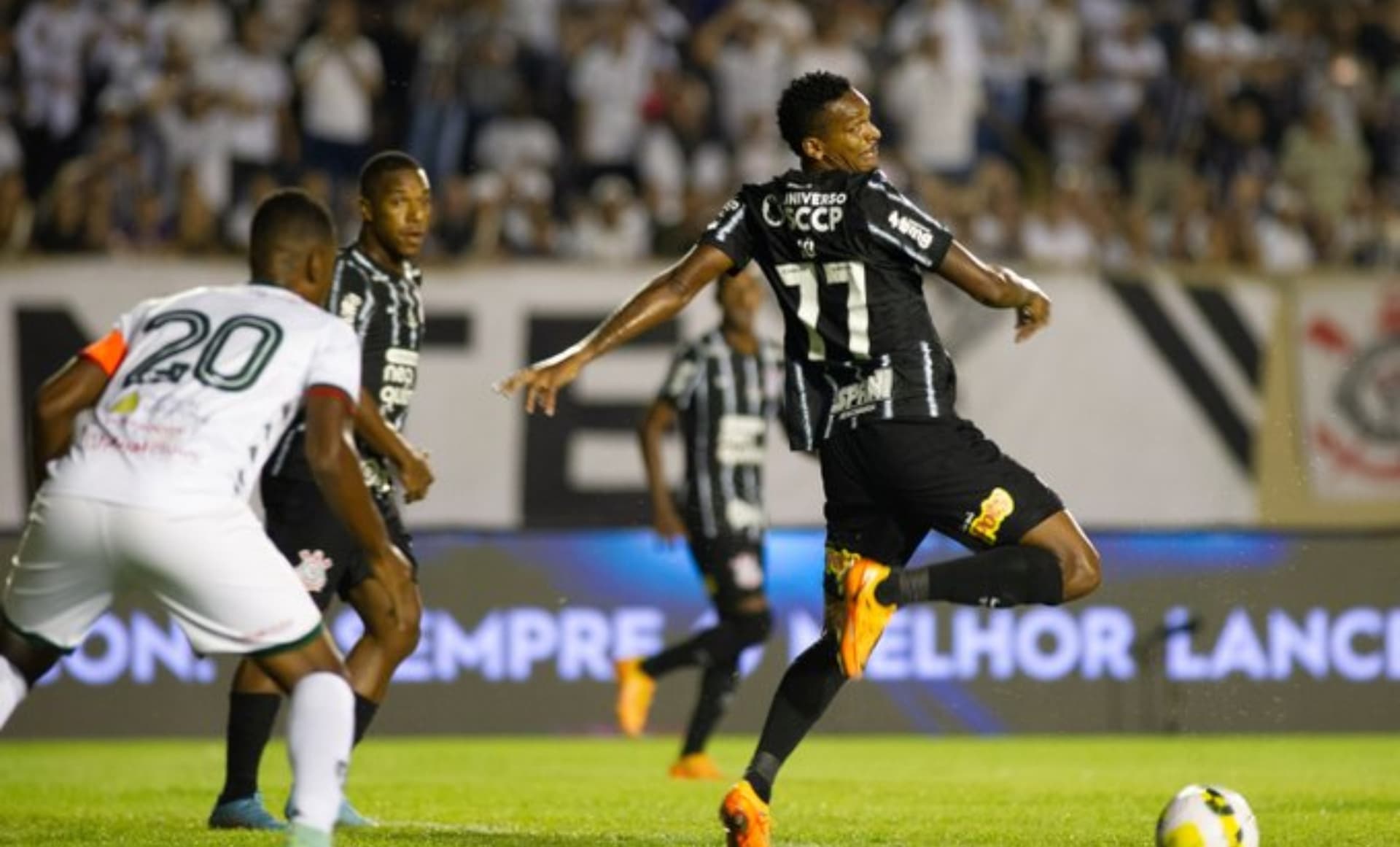 Jogo da 3ª rodada da competição