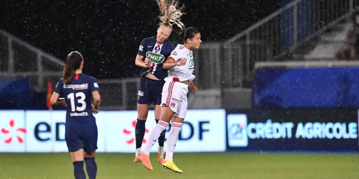 Jogo de ida das semifinais