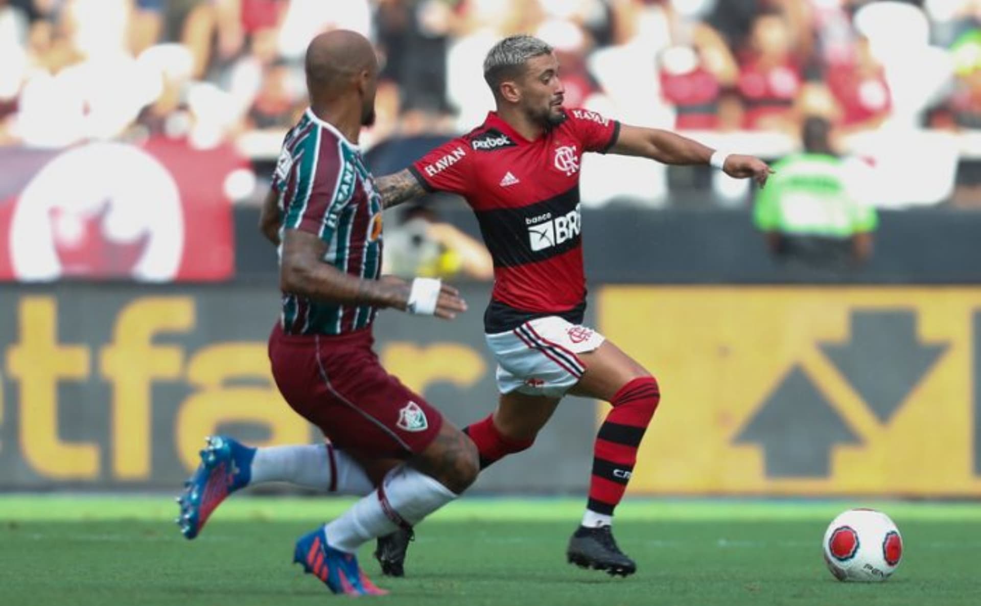 Jogo de ida é disputado nesta quarta-feira (30)
