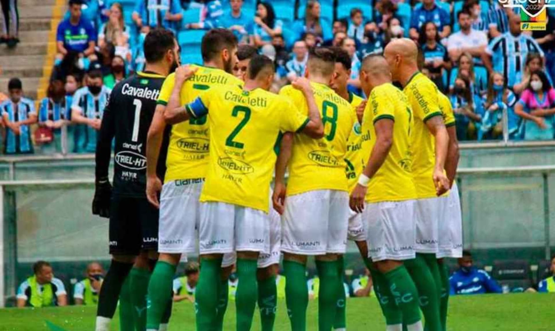 Jogo de ida na luta pela final do Gauchão