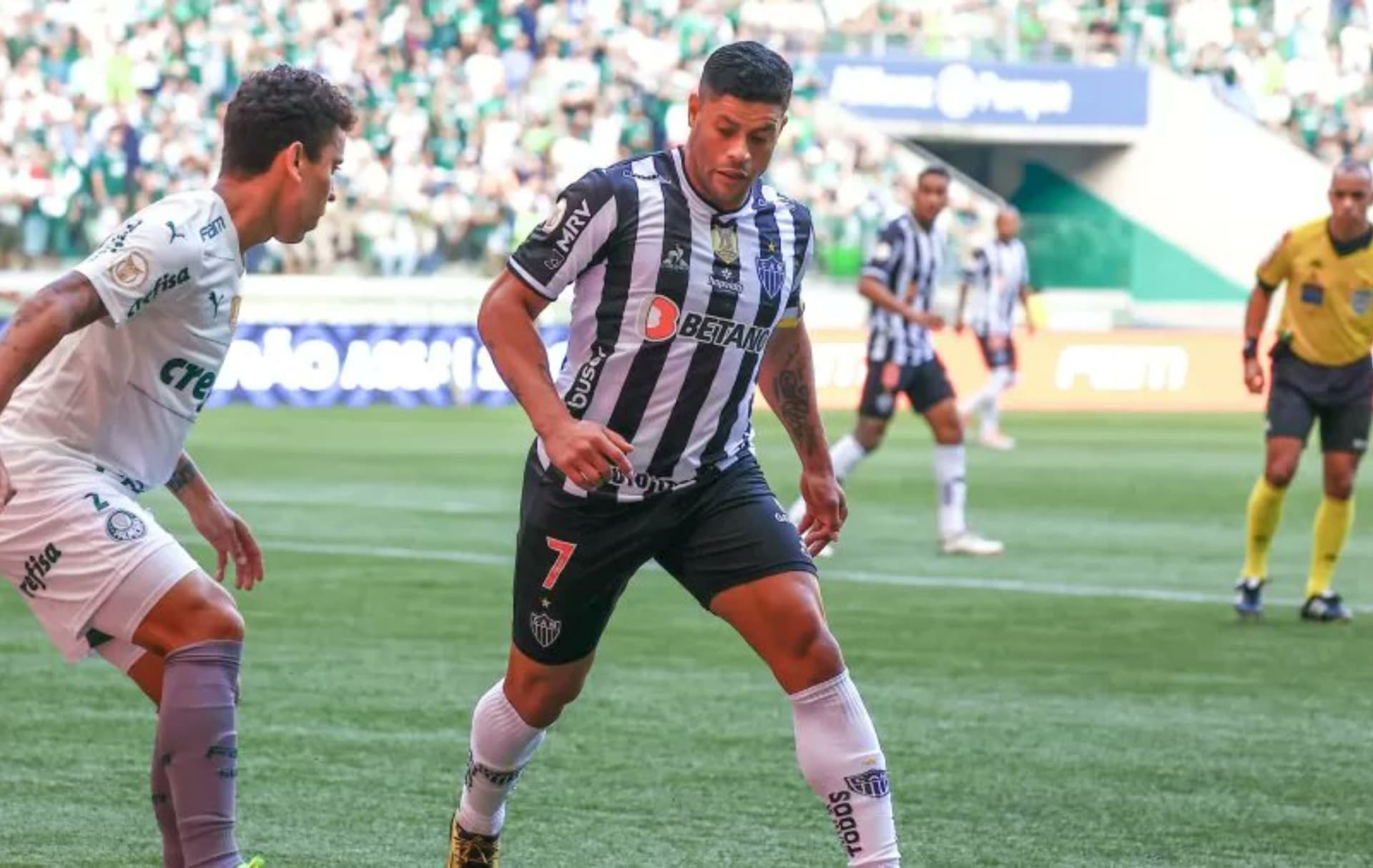 Jogo teve momentos de superioridade das duas equipes