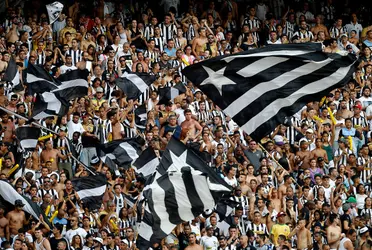 John Textor é agora, oficialmente, dono da SAF do Botafogo e pode começar a investir