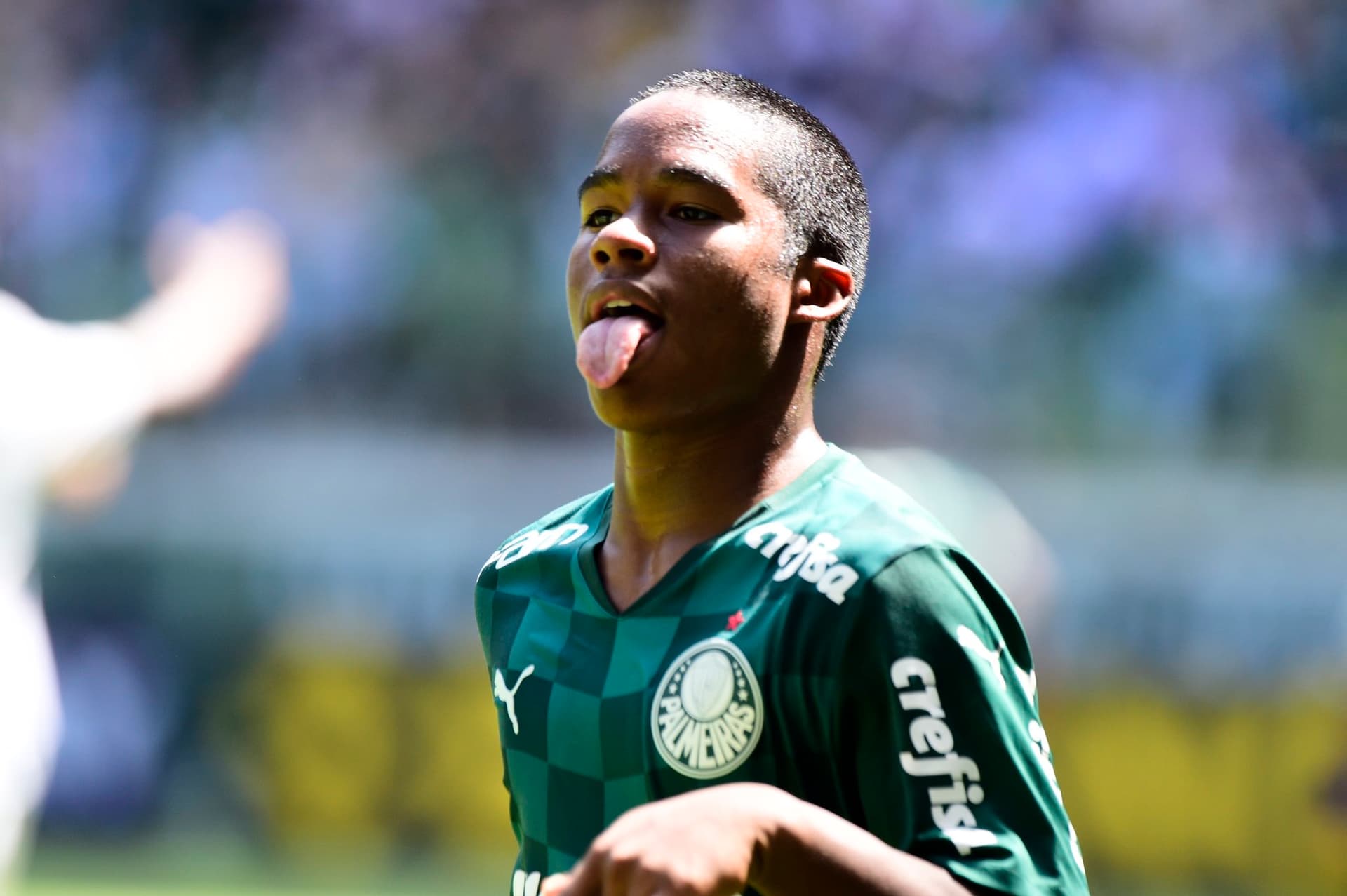 Joia do Palmeiras mantém contato frequente com estrela do Real Madrid