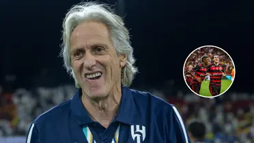 Jorge Jesus com a camisa do Al-Hilal em partida do clube saudita