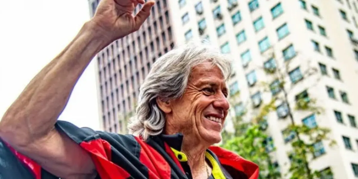 Jorge Jesus é humilhado em derrota do Benfica e torcedores fazem “acordo” com o Flamengo para seu futuro