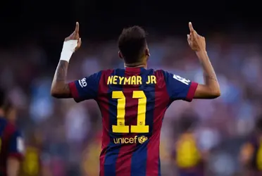 Jornal espanhol reportou o quanto o clube catalão estaria disposto a pagar por mês ao brasileiro.