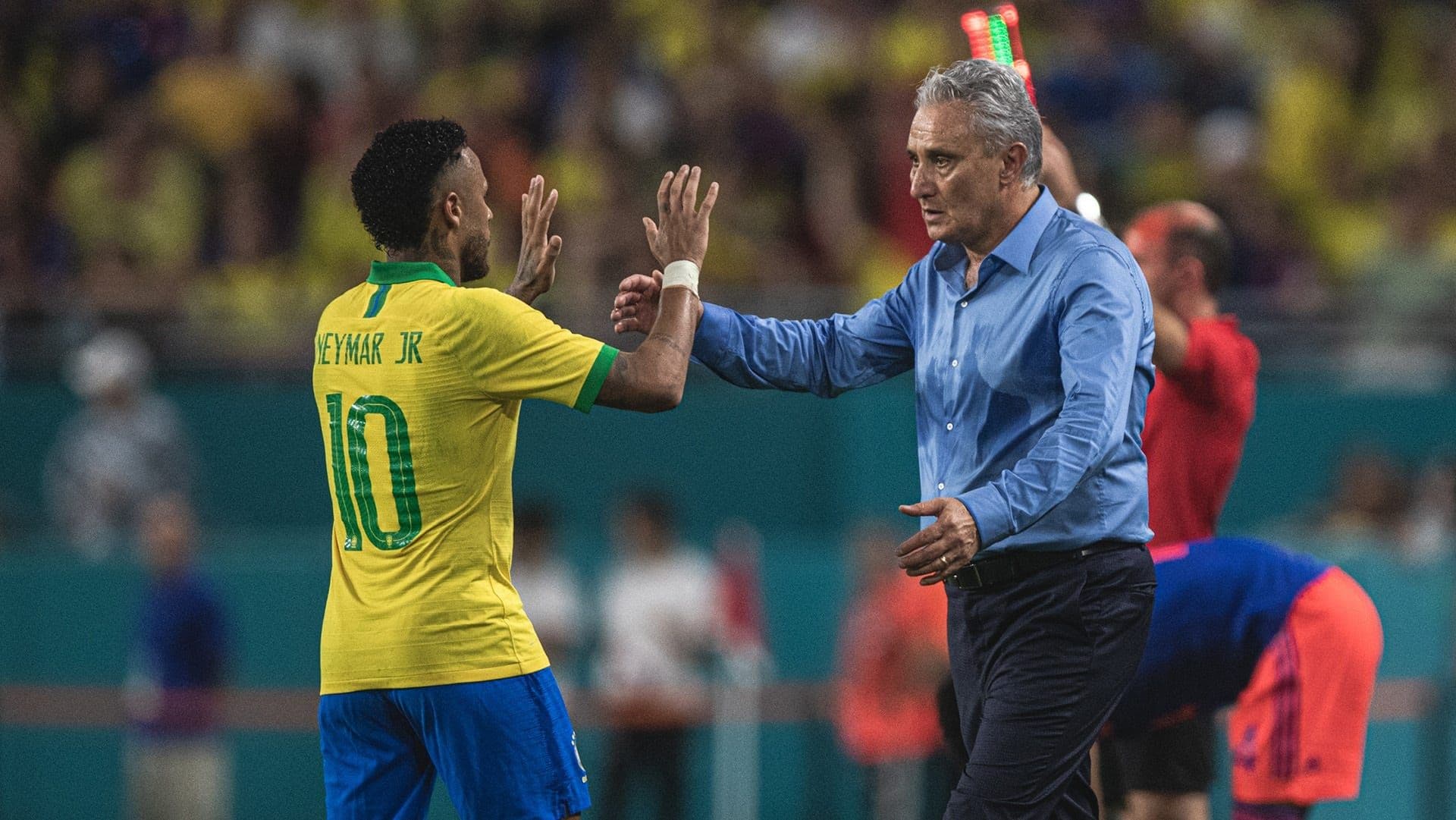 Jornal italiano publicou que José Mourinho é alvo do futebol árabe