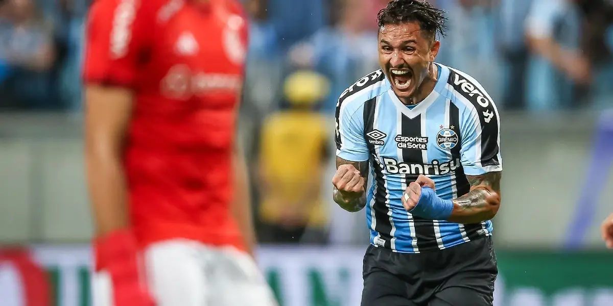 Juan Manuel Iturbe, atacante de 30 anos nascido na Argentina, mas que é naturalizado paraguaio, está atualmente negociando