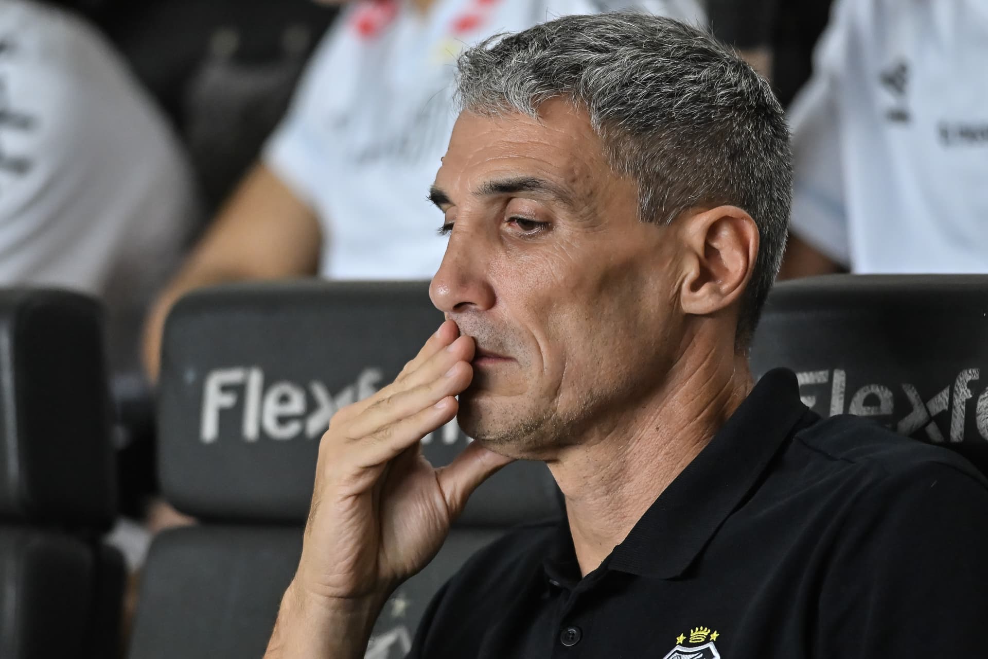 Juan Pablo Vojvoda técnico do Santos. Foto: Gabriel Machado/AGIF