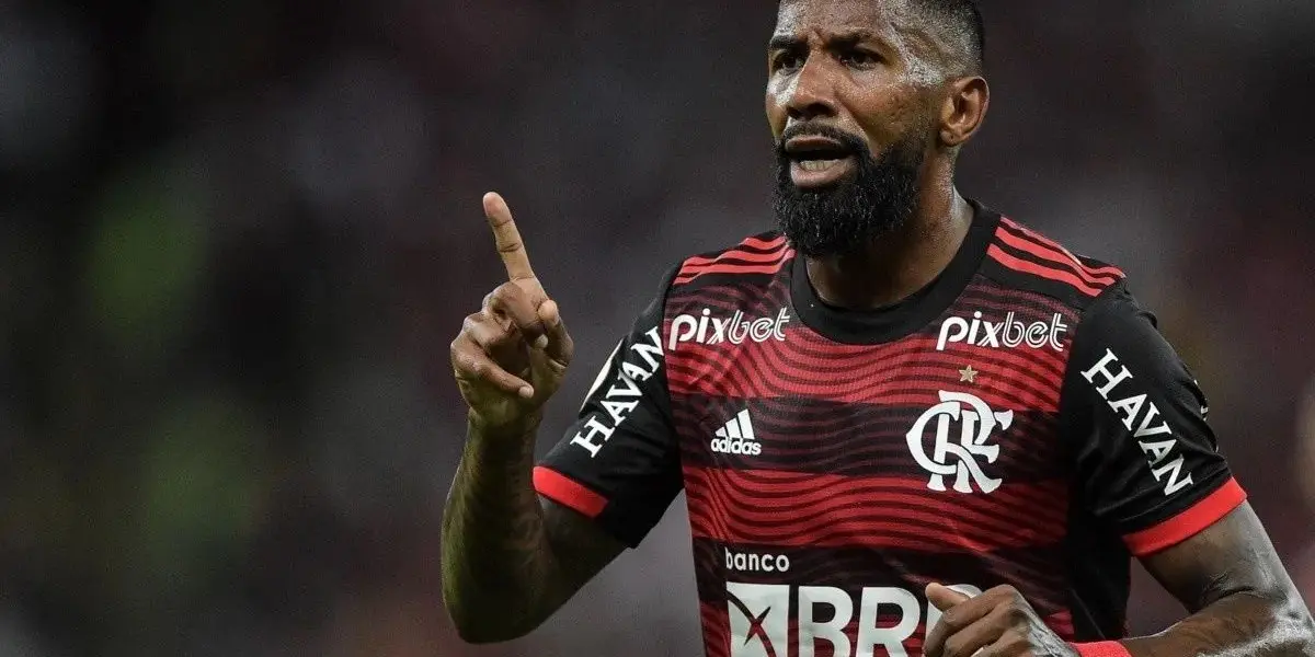 Lateral de 30 anos ficou livre no mercado desde a última janela de transferências