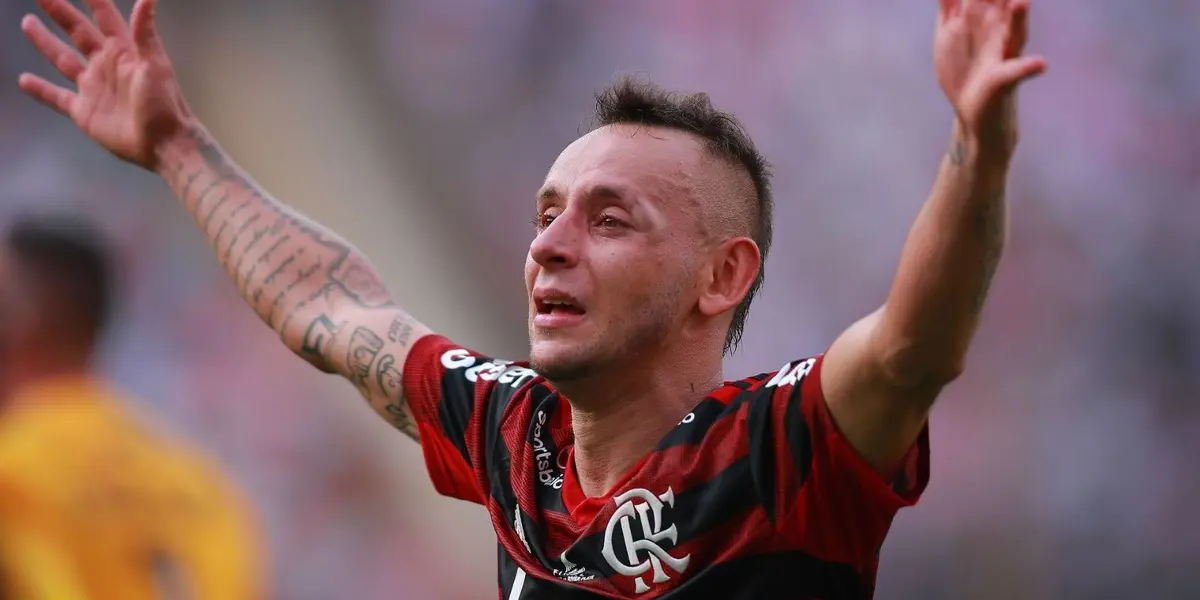 Lateral direito já visitou Márcio Tannure, Chefe do Departamento Médico do Flamengo