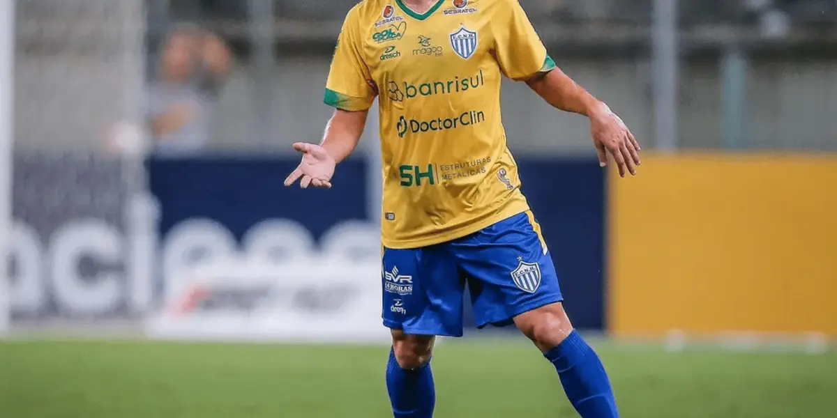 Lateral-esquerdo do Novo Hamburgo, o jovem de 18 anos, chega inicialmente para integral o sub-20 do Timão