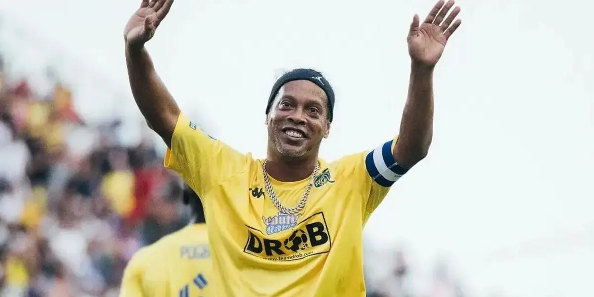 Lenda brasileira esteve em Manta, no Equador