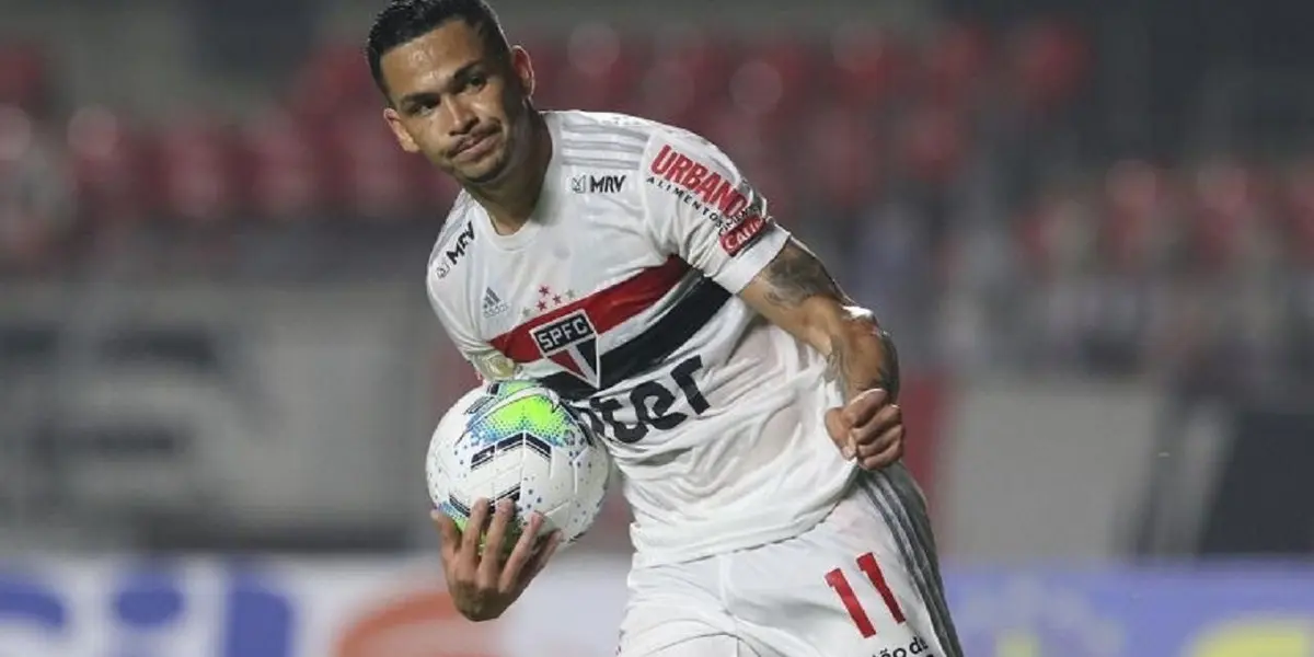 Lesão de Luciano faz treinador se desesperar por reserva para o craque