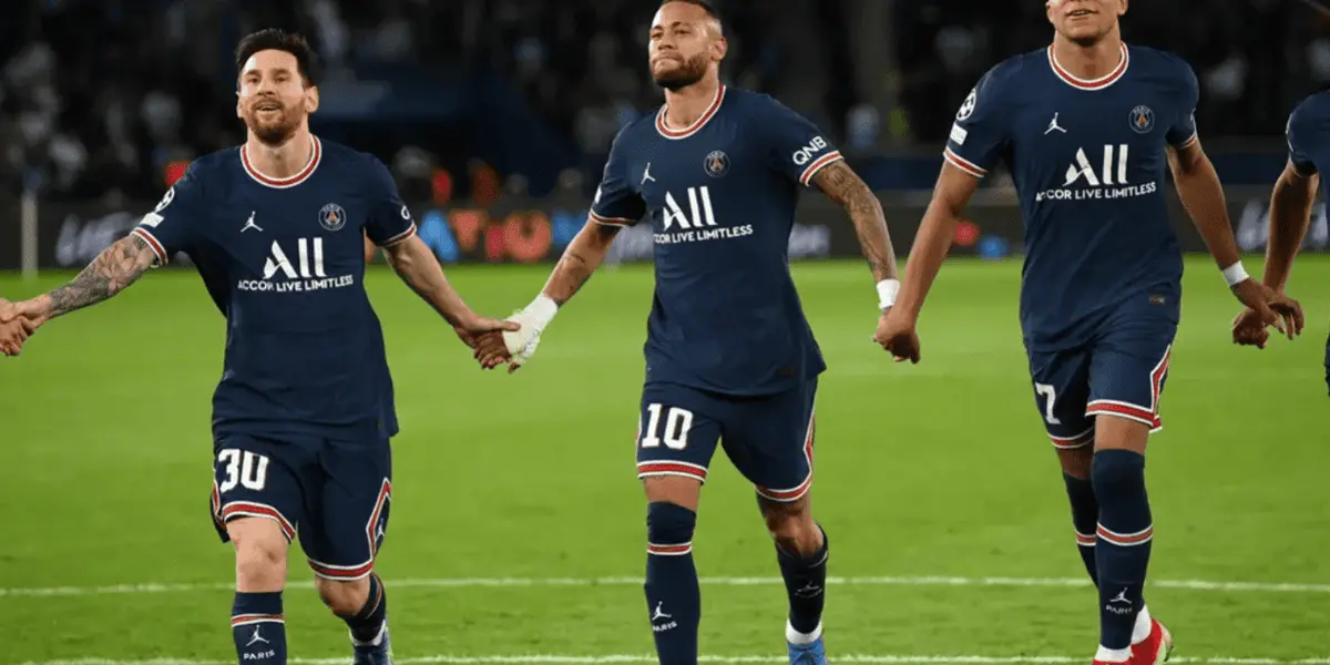 Lionel Messi e Mbappé podem estar de saída do Paris Saint-Germain
