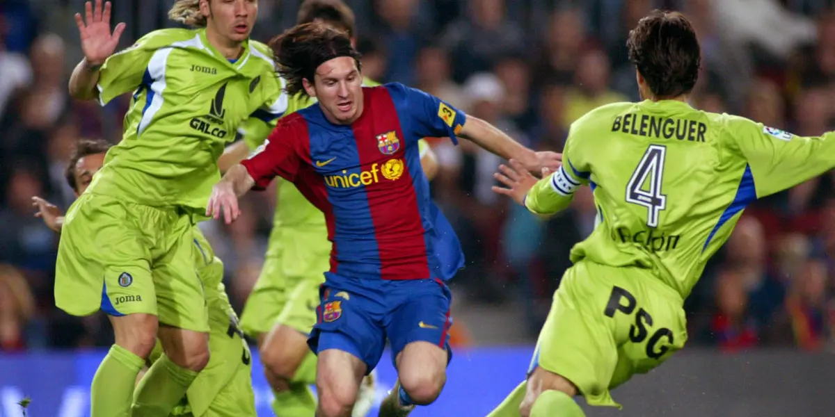 Listamos alguns dos gols mais bonitos de Lionel Messi com a camisa do Barcelona em sua coleção de golaços particulares da carreira pelos azuis-grenás