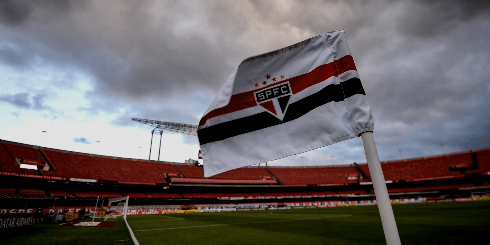 Lucas Moura segue sem treinar (Foto: São Paulo)