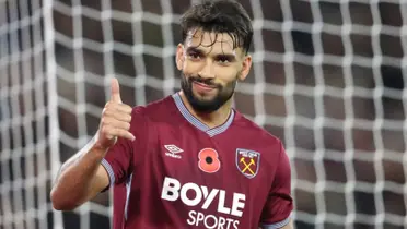 Lucas Paquetá, do West Ham, em partida contra o Burnley na Premier League — Foto: Rob Newell - CameraSport via Getty Images