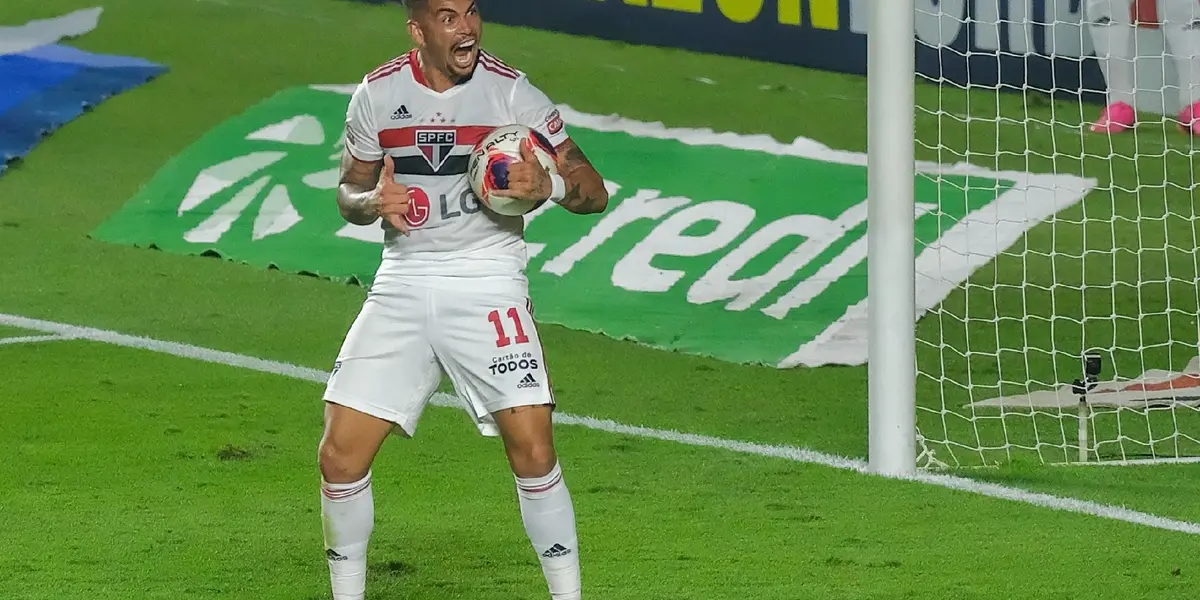 Luciano não perde o humor ao reencontrar Abel Ferreira após o título