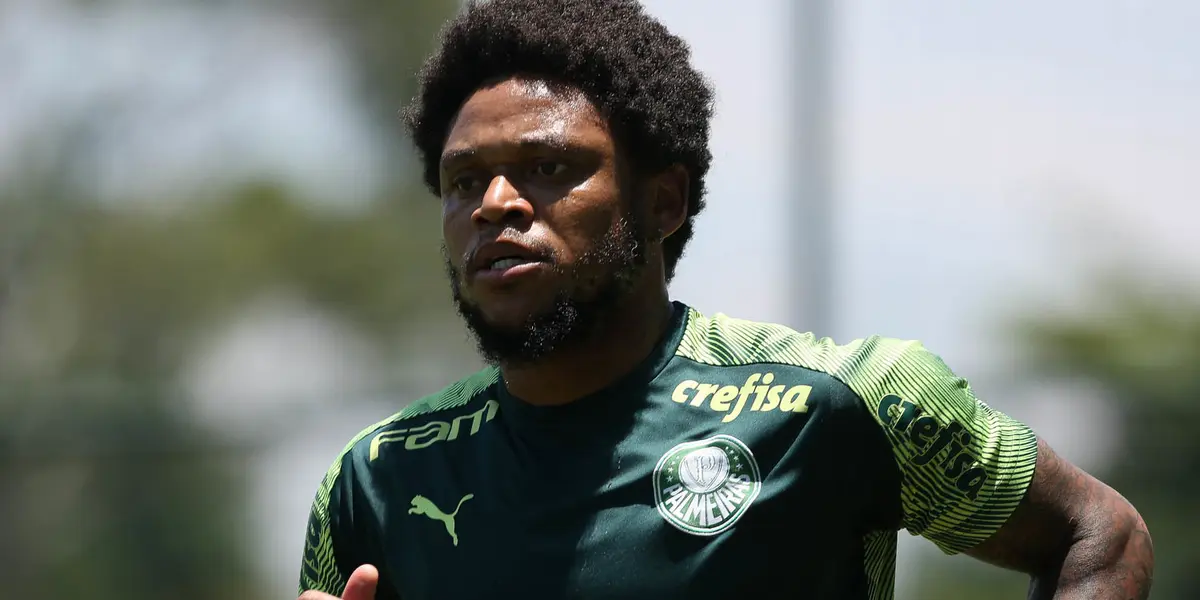 Luiz Adriano saiu da titularidade para última opção no banco de reservas e revelações de ex-mulher abalam Palmeiras
