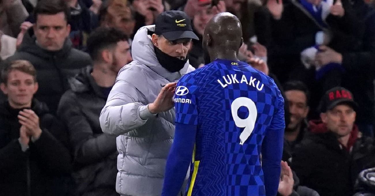 Lukaku e o técnico Thomas Tuchel trocam farpas e deixam clima pesado no clube inglês
