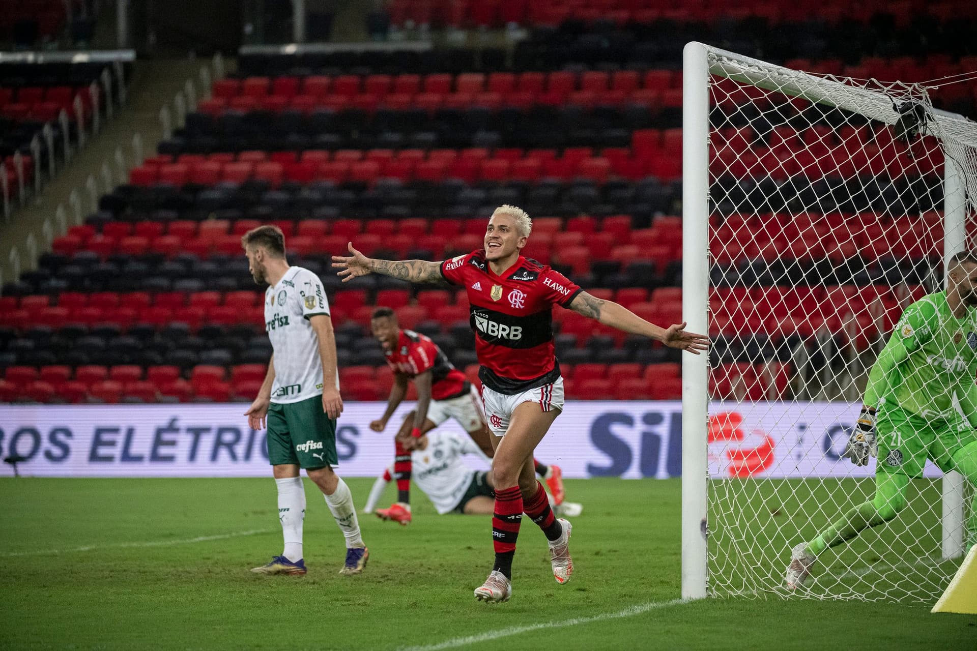 Maior patrocinadora do Palmeiras tem Pedro como principal alvo para comandar o ataque do Verdão