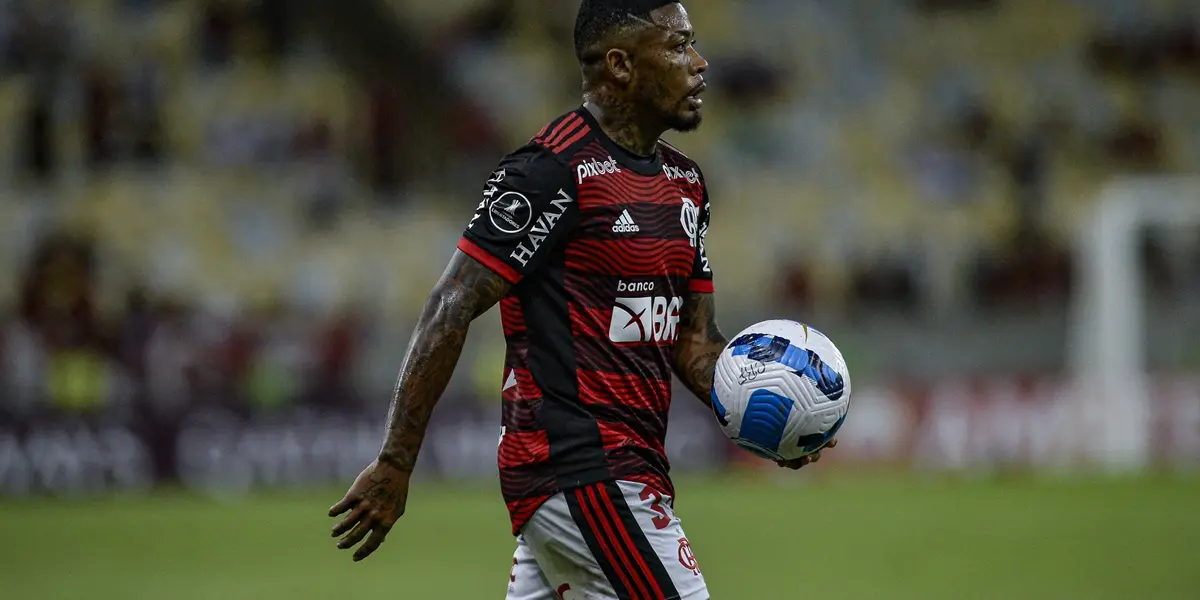 Marinho recebe fortuna no Flamengo e isso impede sua saída do clube