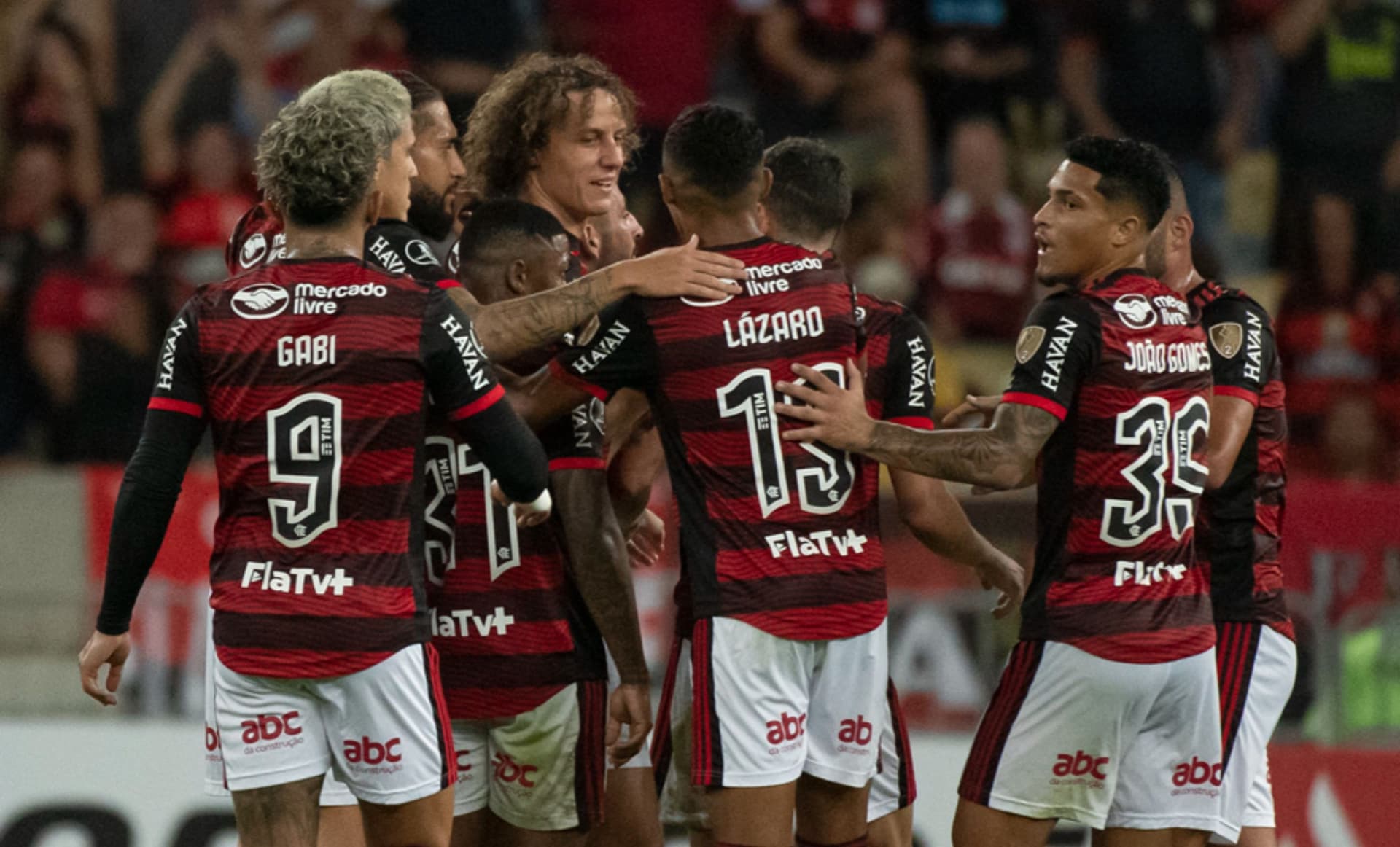 Marinho recusa propostas feitas pelo Bahia e quer brigar por mais oportunidades no elenco do Fla